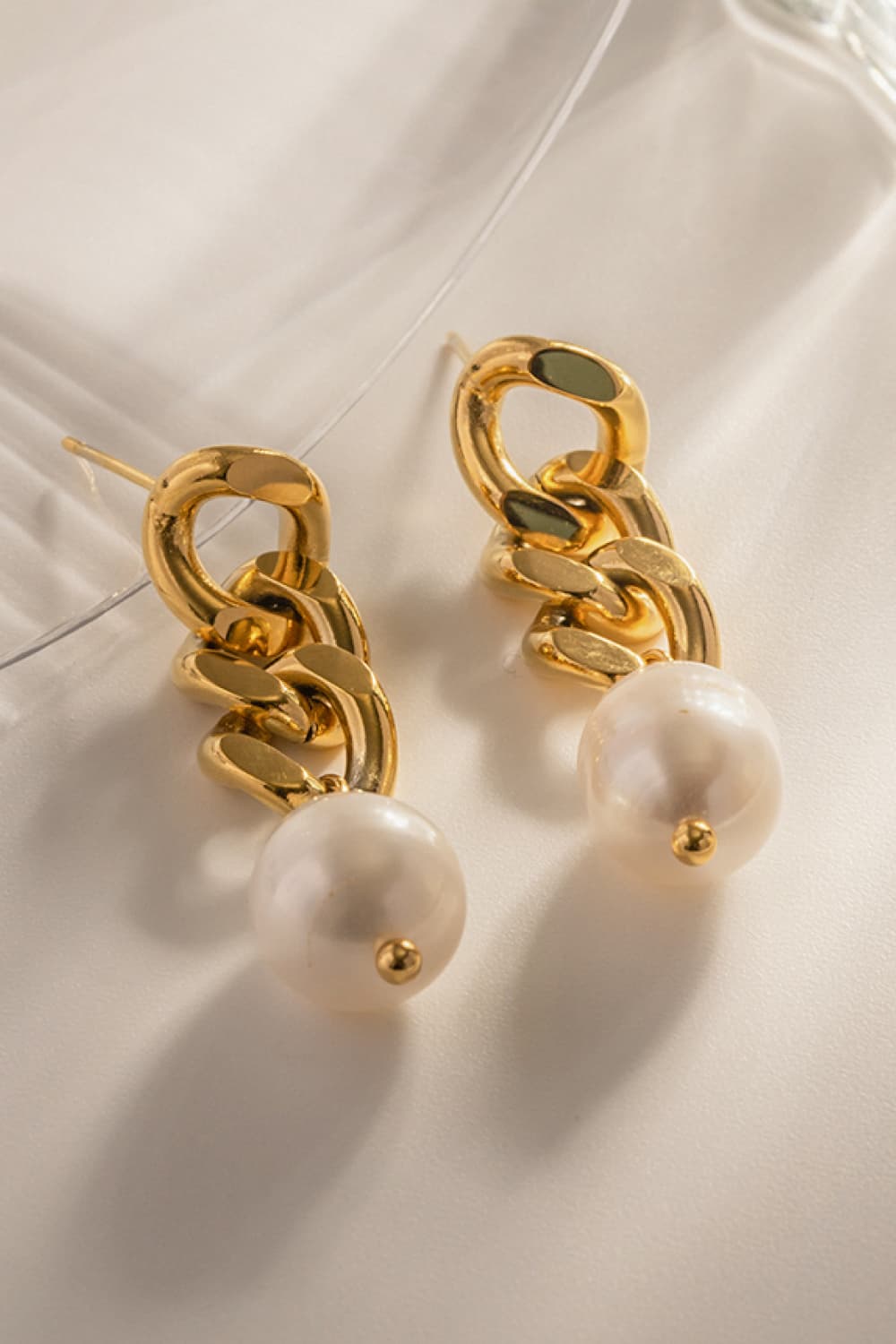 Stainless Steel Pearl Earrings 18K gold-plated