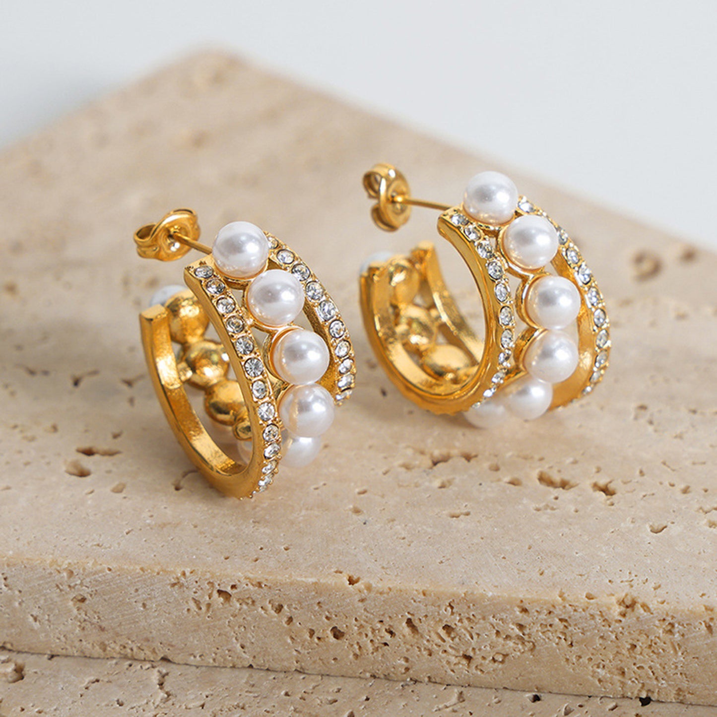 Pearl Gold-plated Titanium Steel C-Hoop Earrings