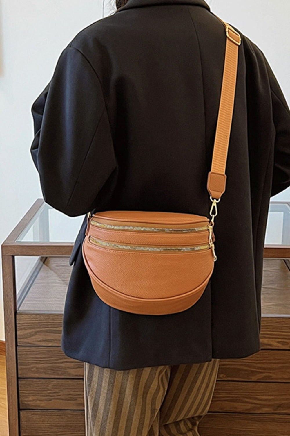 Vegan Leather Multi Pocket Crossbody Bag