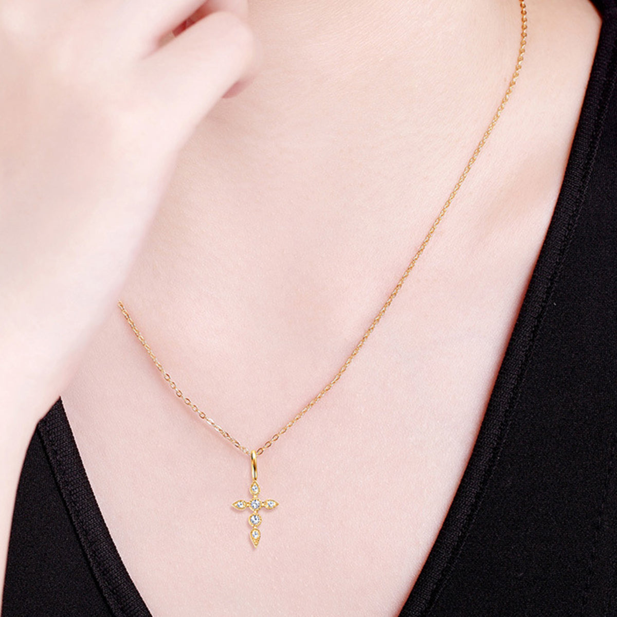 Sterling Silver Moissanite Cross Pendant Necklace