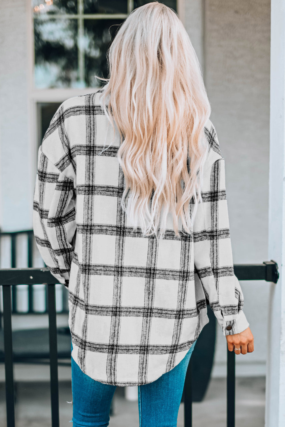 Plaid Curved Hem Dropped Shoulder Longline Shirt Shacket