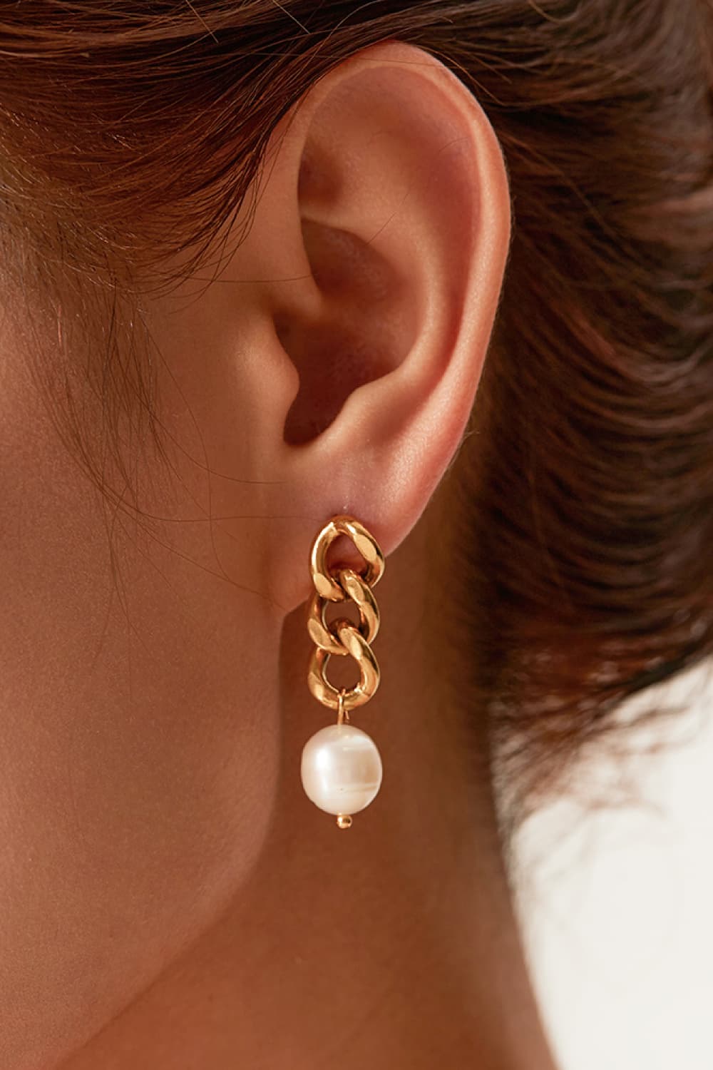 Stainless Steel Pearl Earrings 18K gold-plated