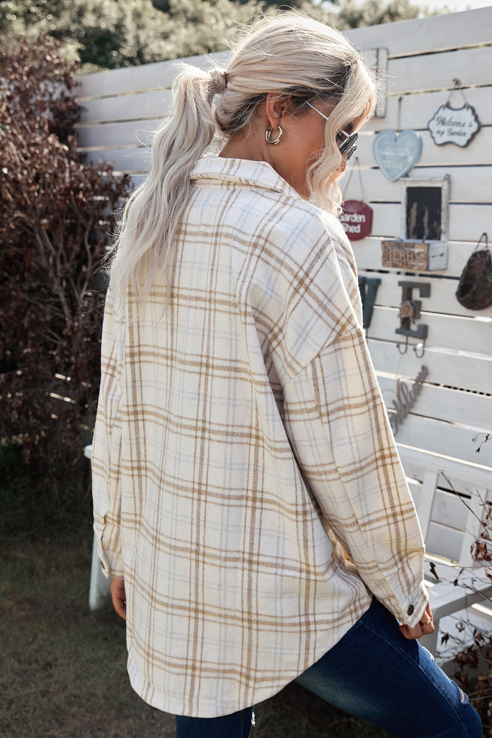 Plaid Curved Hem Dropped Shoulder Longline Shirt Shacket